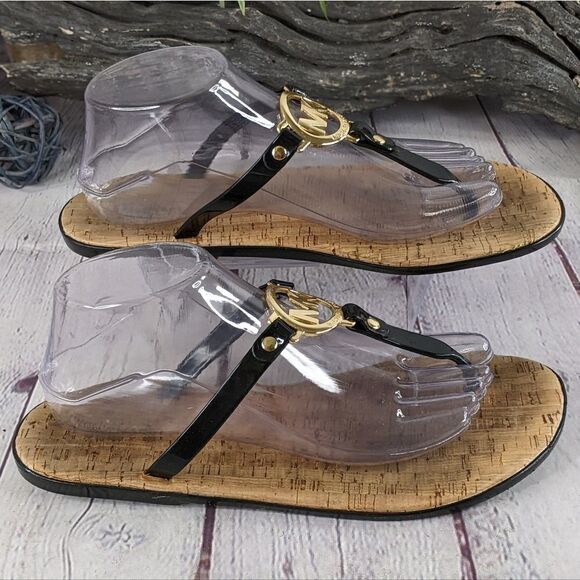 Michael Kors MK Charm Jelly Thong Sandals - Picture 3 of 9